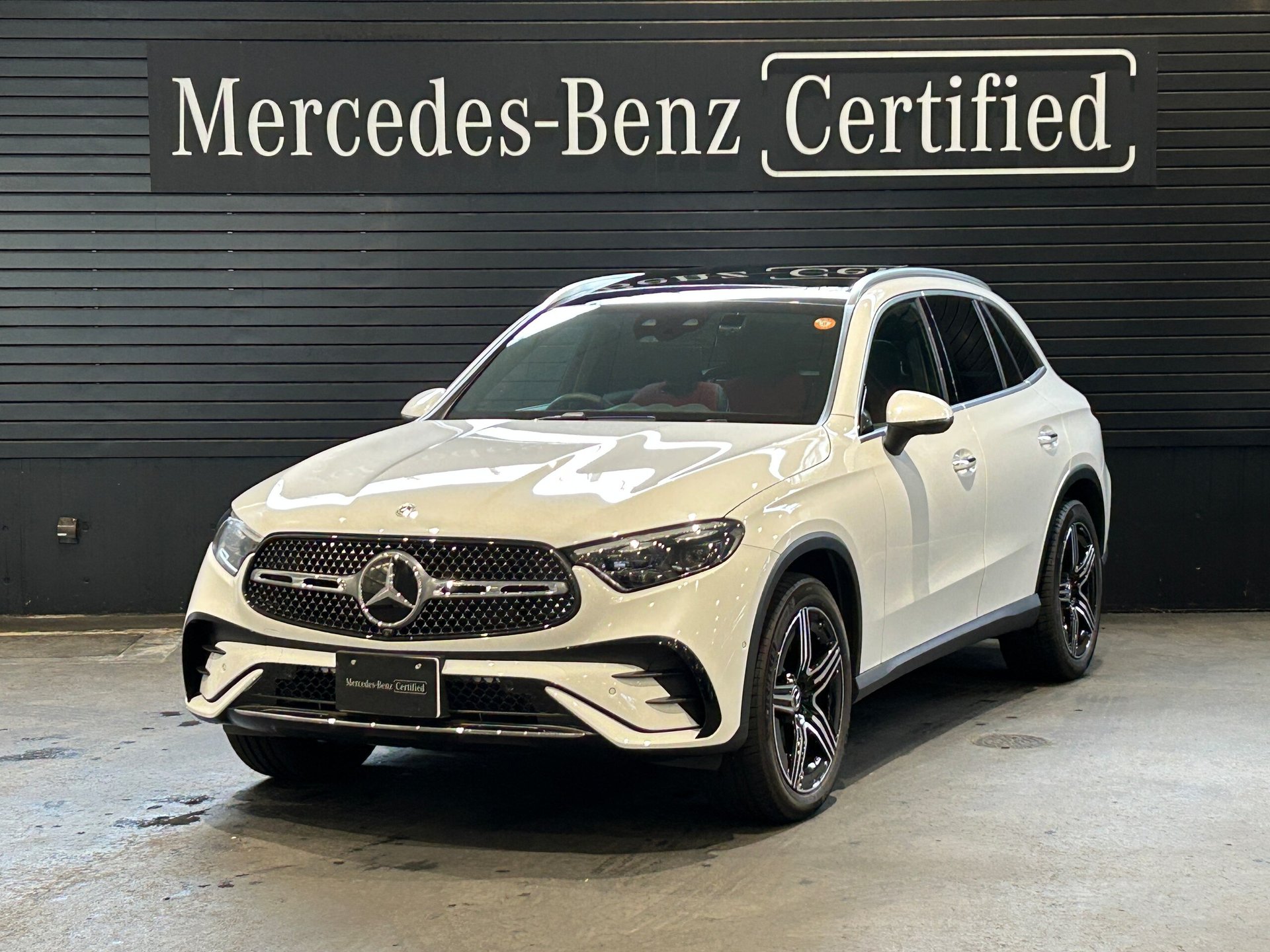 MERCEDES-BENZ GLC - View 1