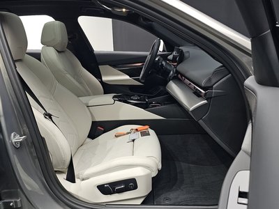 صورة مصغرة 13 لـ 2025 BMW 5 SERIES