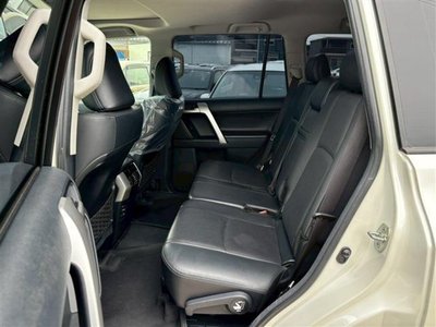 TOYOTA LAND CRUISER PRADO - 5