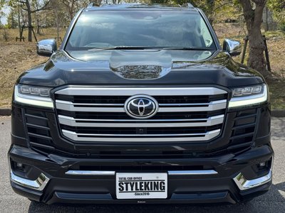 TOYOTA LAND CRUISER 300 - 3