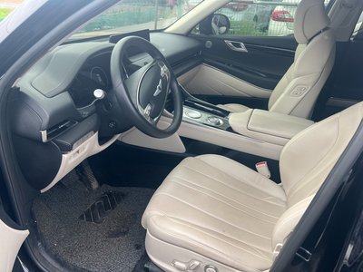 GENESIS GV80 - 5