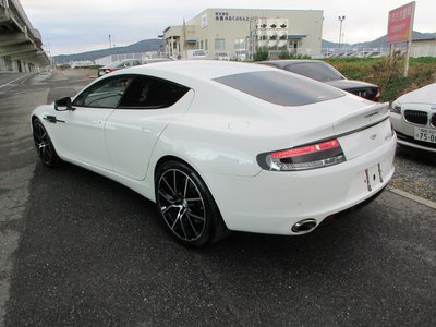 ASTON MARTIN RAPIDE - 7