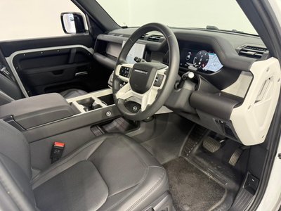 2024 LAND Rover DEFENDER — фото 10