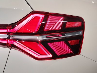 2025 BMW X3 — миниатюра 28