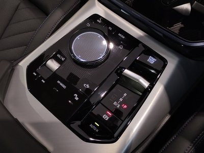 2025 BMW X3 — миниатюра 53