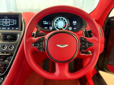 2019 Aston Martin DB11 VOLANTE — миниатюра 22