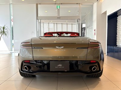 2019 Aston Martin DB11 VOLANTE — миниатюра 37