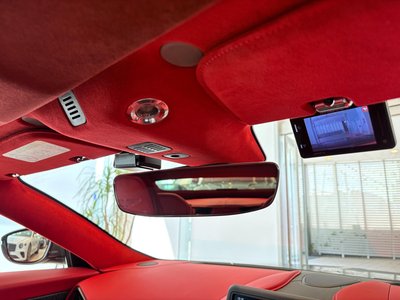 2019 Aston Martin DB11 VOLANTE — миниатюра 21