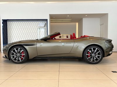 2019 Aston Martin DB11 VOLANTE — миниатюра 34