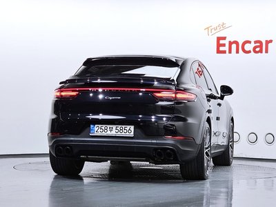 PORSCHE CAYENNE - 3
