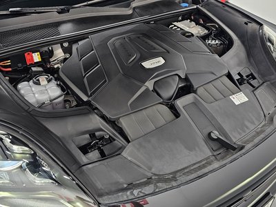 PORSCHE CAYENNE - 7