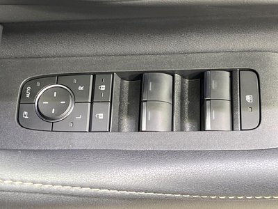 2024 Toyota ALPHARD — миниатюра 28