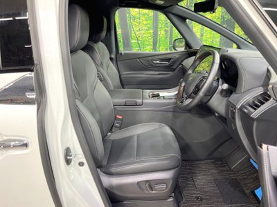صورة 8 لـ 2024 Toyota ALPHARD