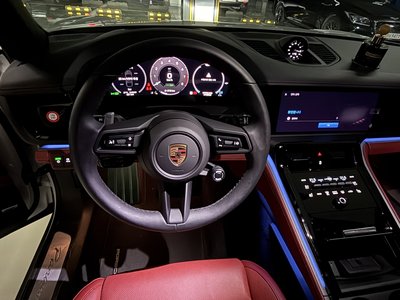 PORSCHE PANAMERA - 5