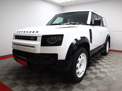 LAND ROVER DEFENDER - 1