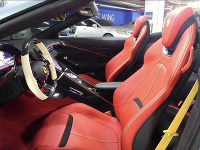 FERRARI ROMA - 8