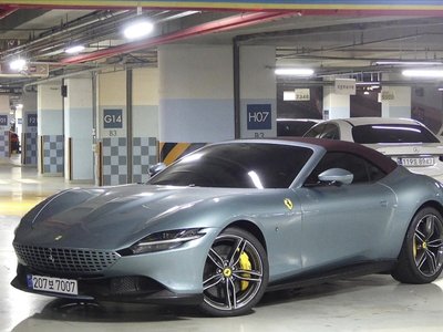 FERRARI ROMA - 4