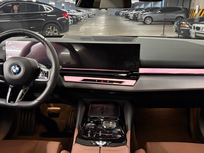 صورة 5 لـ 2025 BMW 5 SERIES