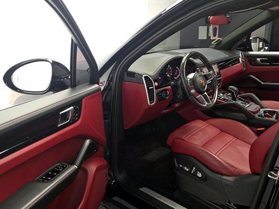 PORSCHE CAYENNE - 10