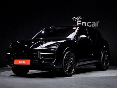 PORSCHE CAYENNE - 1