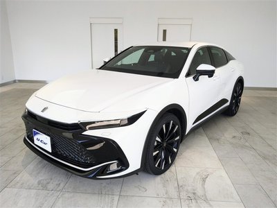 TOYOTA CROWN CROSSOVER