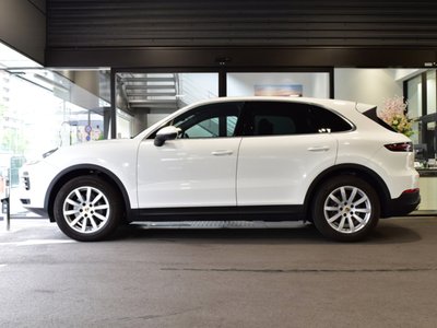 PORSCHE CAYENNE - 2