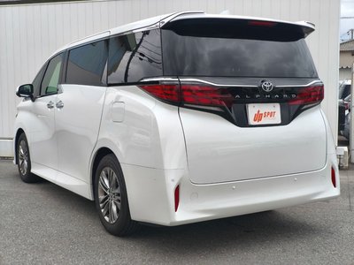 TOYOTA ALPHARD - 3