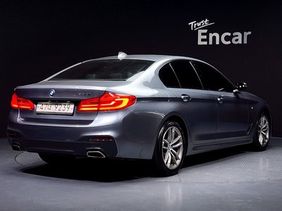 BMW 5 SERIES - 4