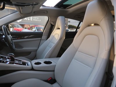 PORSCHE PANAMERA - 7