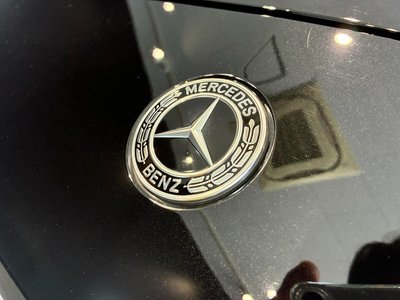 2025 Mercedes-BENZ C-CLASS photo 10