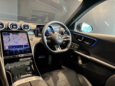صورة مصغرة 32 لـ 2025 Mercedes-BENZ C-CLASS