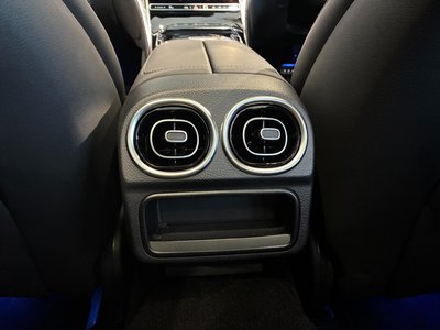 صورة مصغرة 31 لـ 2025 Mercedes-BENZ C-CLASS
