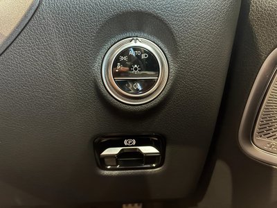 صورة مصغرة 42 لـ 2025 Mercedes-BENZ C-CLASS