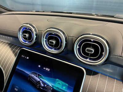 صورة مصغرة 43 لـ 2025 Mercedes-BENZ C-CLASS