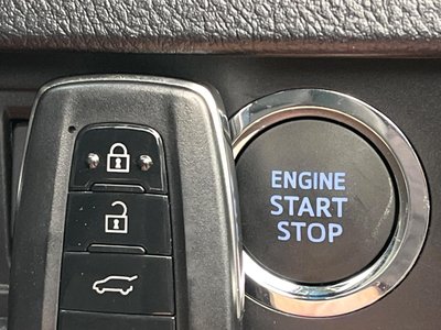 صورة مصغرة 46 لـ 2023 Toyota LAND CRUISER PRADO