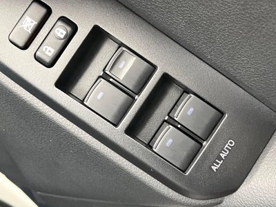 صورة مصغرة 43 لـ 2023 Toyota LAND CRUISER PRADO