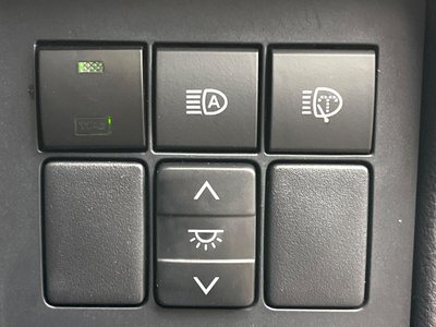 صورة مصغرة 45 لـ 2023 Toyota LAND CRUISER PRADO