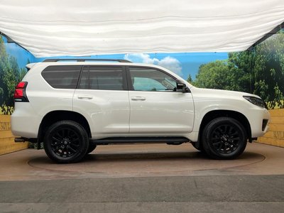 صورة مصغرة 30 لـ 2023 Toyota LAND CRUISER PRADO