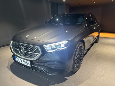 MERCEDES-BENZ E-CLASS - 1