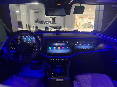 MERCEDES-BENZ E-CLASS - 9