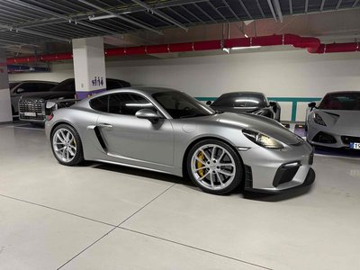 PORSCHE 718 CAYMAN