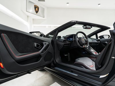 صورة مصغرة 20 لـ 2022 Lamborghini HURACAN SPYDER