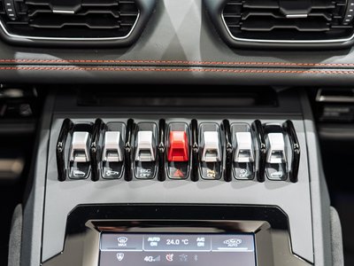 صورة مصغرة 31 لـ 2022 Lamborghini HURACAN SPYDER