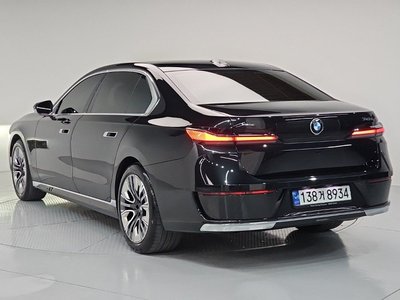 BMW 7 SERIES - 3