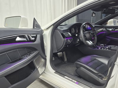 MERCEDES-BENZ CLS - 10