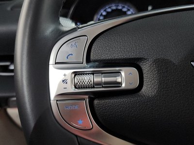 2020 Genesis GV80 thumbnail 24