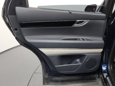 2020 Genesis GV80 thumbnail 15