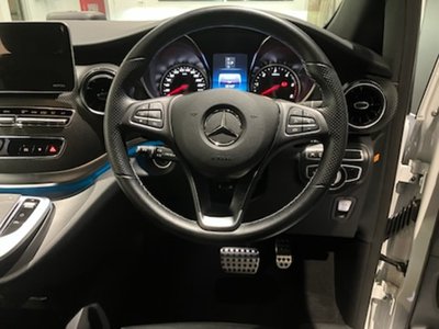 2024 Mercedes-BENZ V-CLASS photo 7