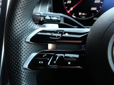 MERCEDES-BENZ GLC - 6