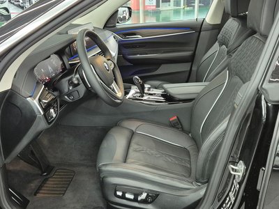 BMW 6 SERIES GT - 10